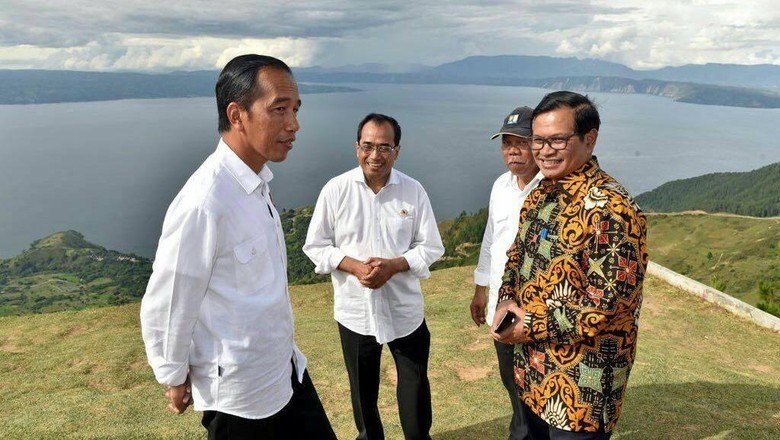 Jokowi Tak Segan Tindak Pelaku Usaha yang Cemari Danau Toba