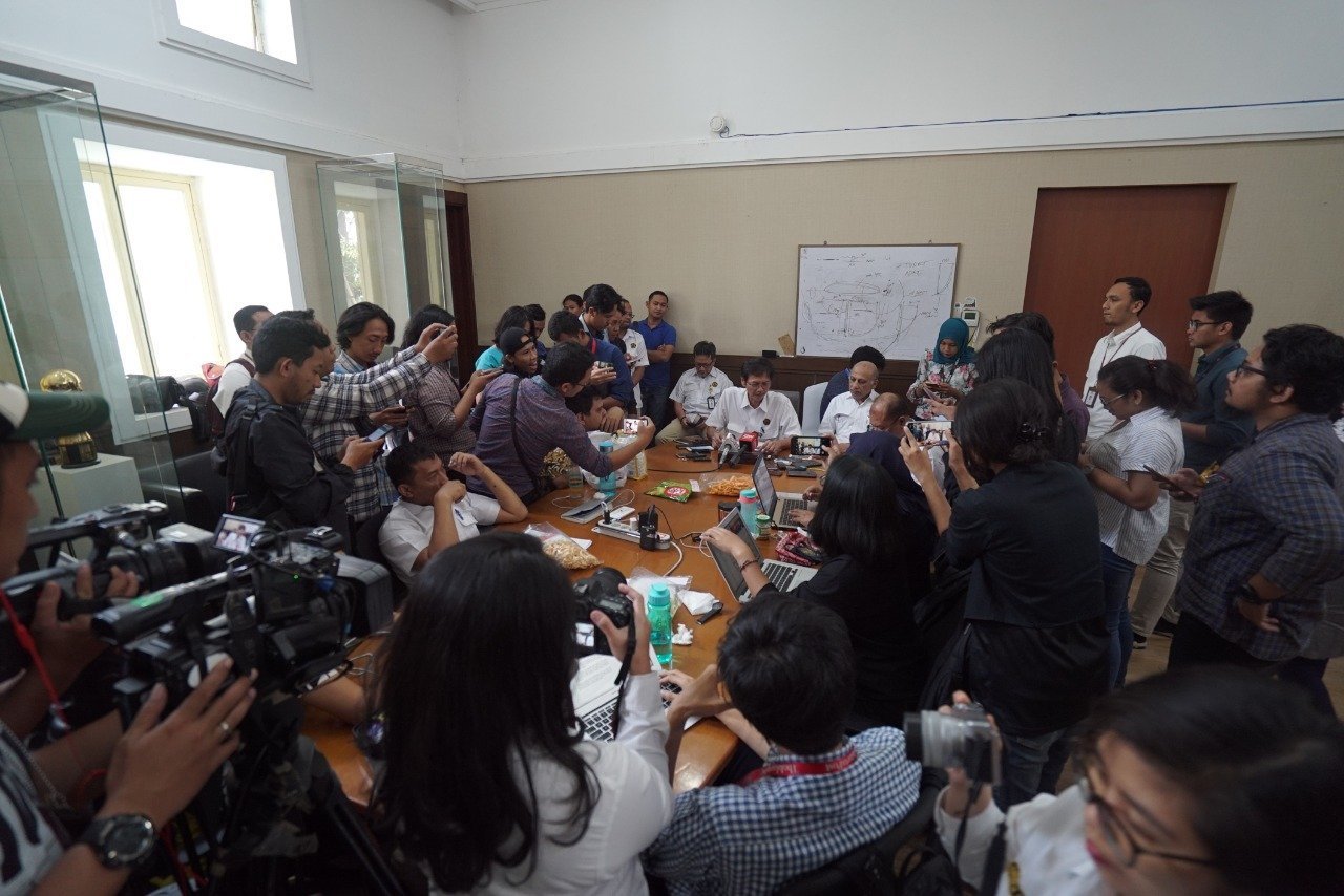 Jika Kompensasi Tidak Membuat PLN Lebih Baik, Kementerian ESDM Akan Berikan Sanksi Lebih Keras