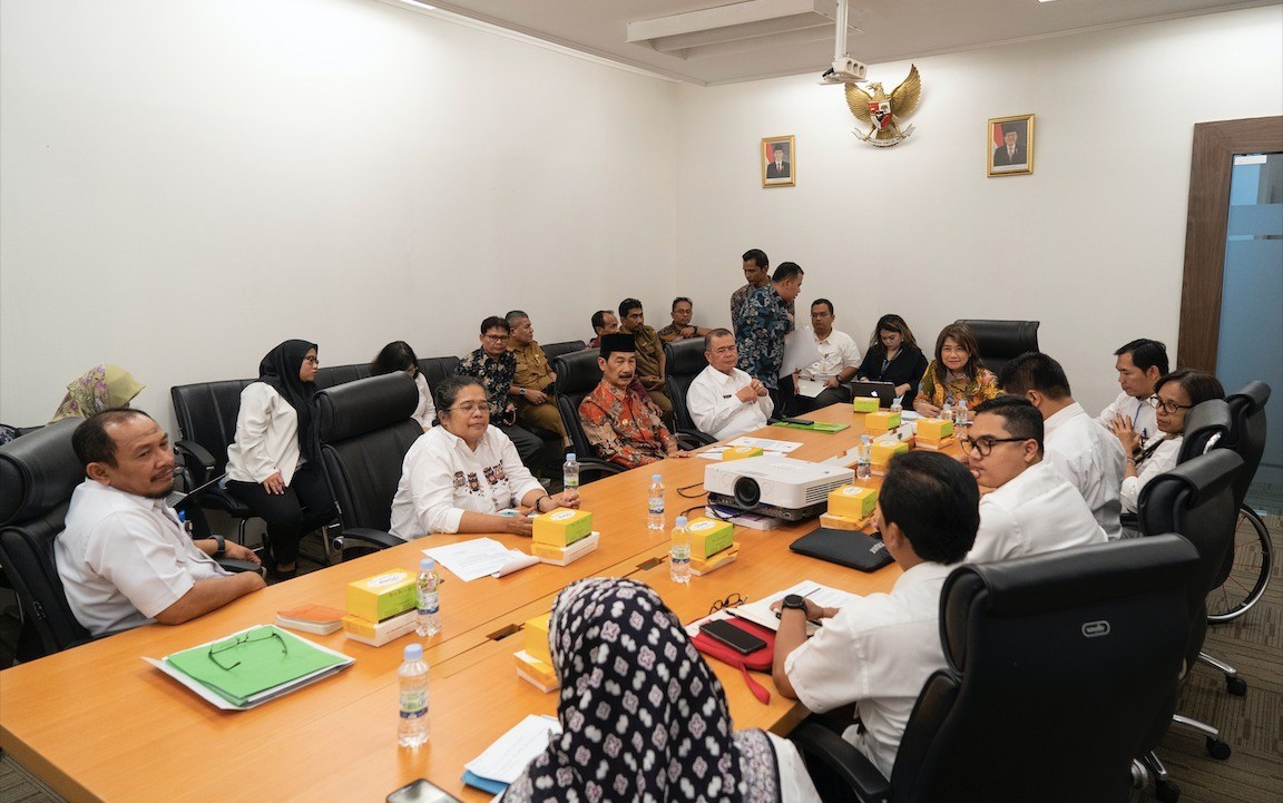 Pimpin Rapat dengan Kementerian, Wakil Gubernur dan Bupati, Jaleswari Tegaskan Status CPNS Drg Romi Dipulihkan