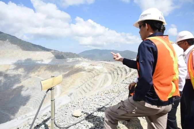 Smelter AMNT Akan Selesai Akhir 2022