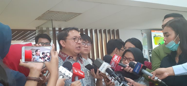 Jokowi Pertimbangkan Keluarkan Perppu, Fadli: Ya Silahkan