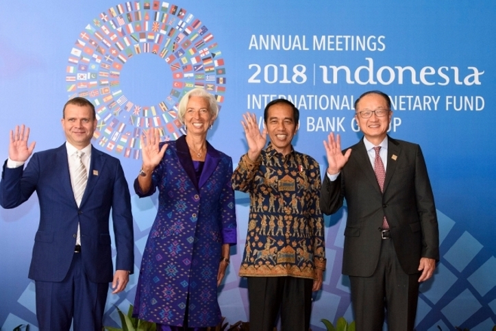 Jokowi Gagal Penuhi Target Kemudahan Bisnis Masuk 40 Besar EoDB 2020