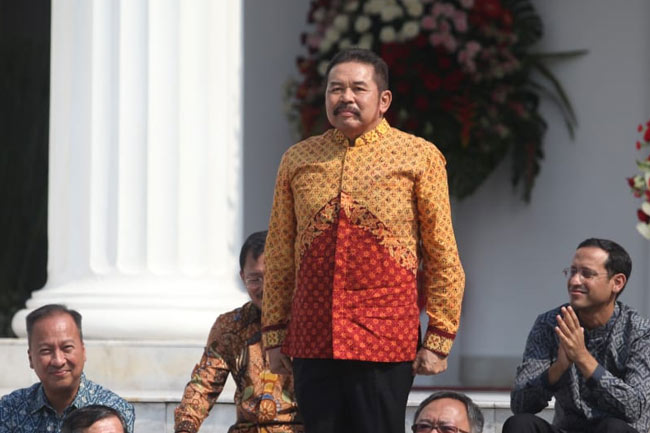 Jaksa Agung ST Burhanudin Ternyata Adik Kandung Politisi PDIP TB Hasanudin