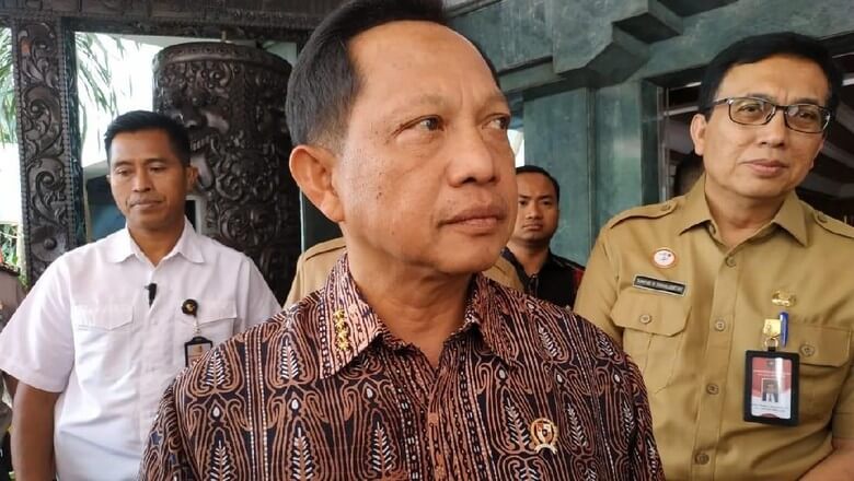 Tito Bakal Kumpulkan Kepala Daerah Untuk Bagikan Duit Sebesar Rp800 Triliun