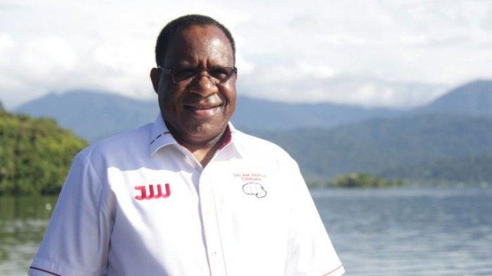 Jhon Wempi Wetipo Mantan Bupati Jayawijaya Ditunjuk Jokowi Jadi Wamen PUPR