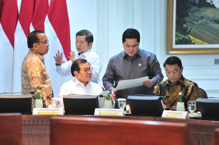 Jokowi Minta Insentif Perpajakan Yang Bisa Memberikan ‘Tendangan’
