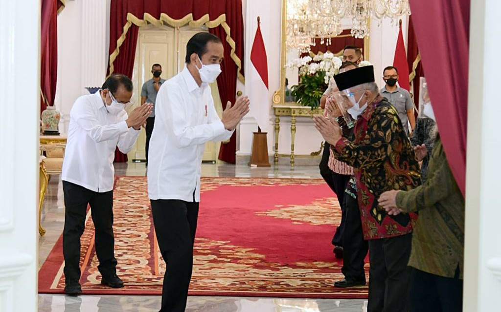 Amien Rais Bersama TP3 Enam Laskar FPI Menghadap Presiden Jokowi di Istana, Pertemuan Berlangsung Hangat