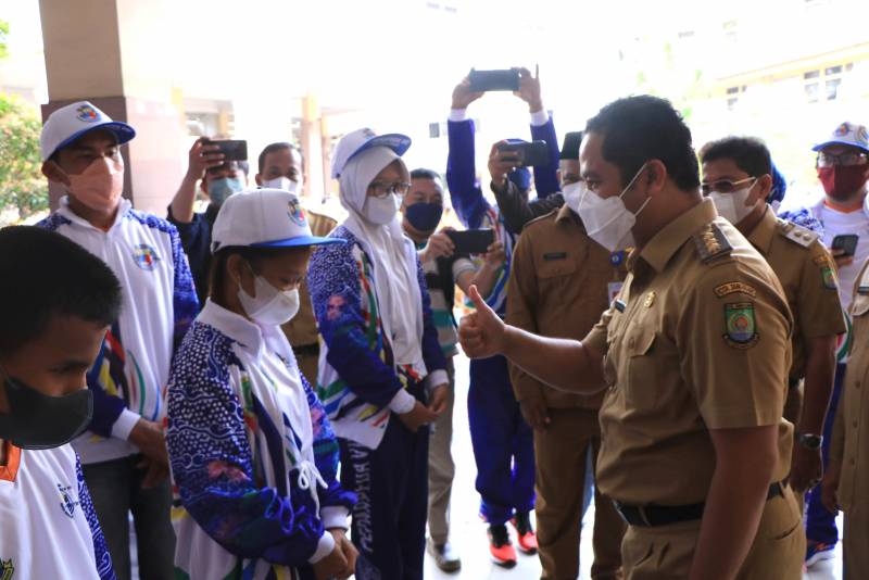 Lepas Kontingen Peparpeda Wali Kota Tangerang Targetkan Juara Umum